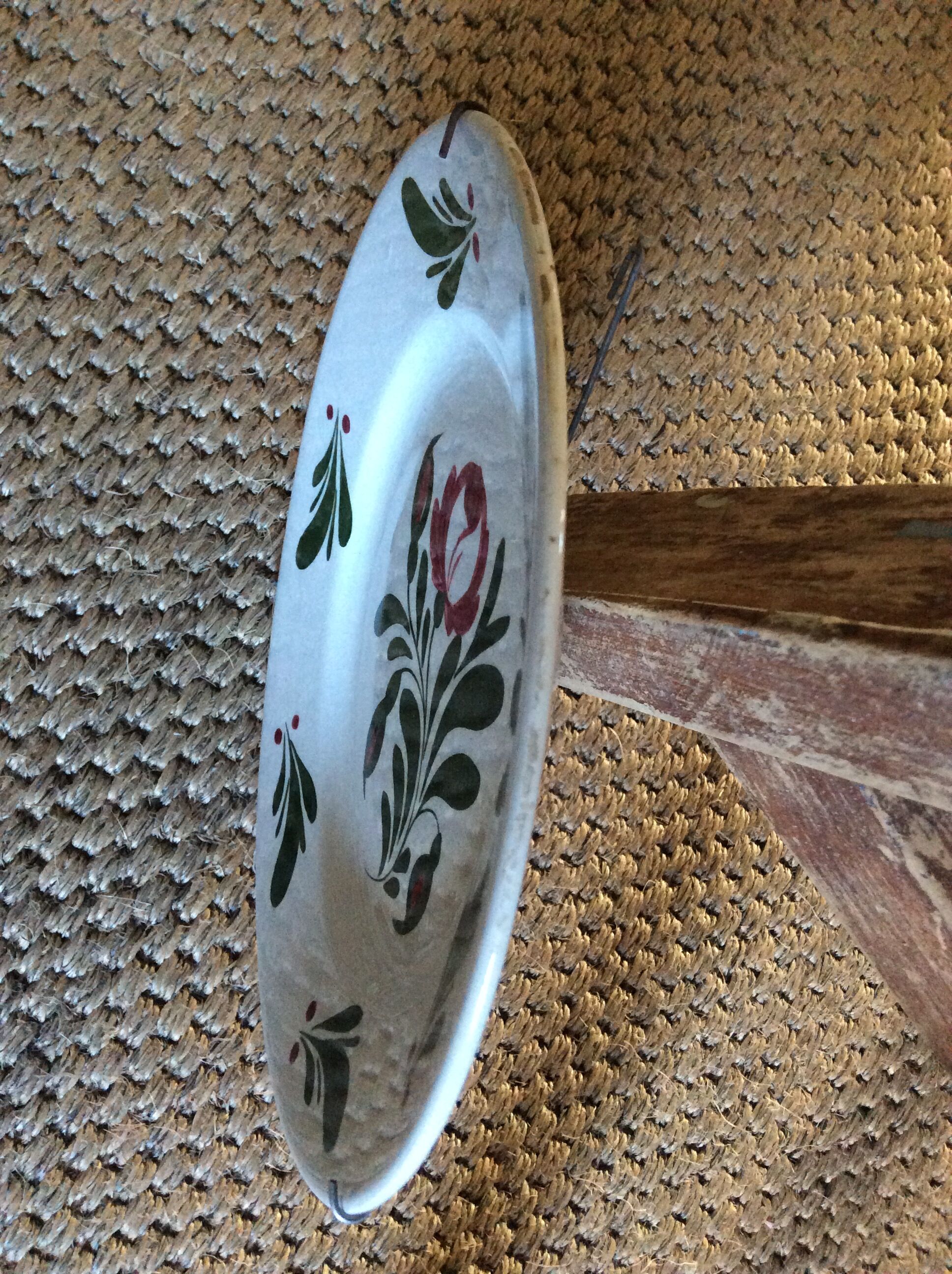 Assiette murale
