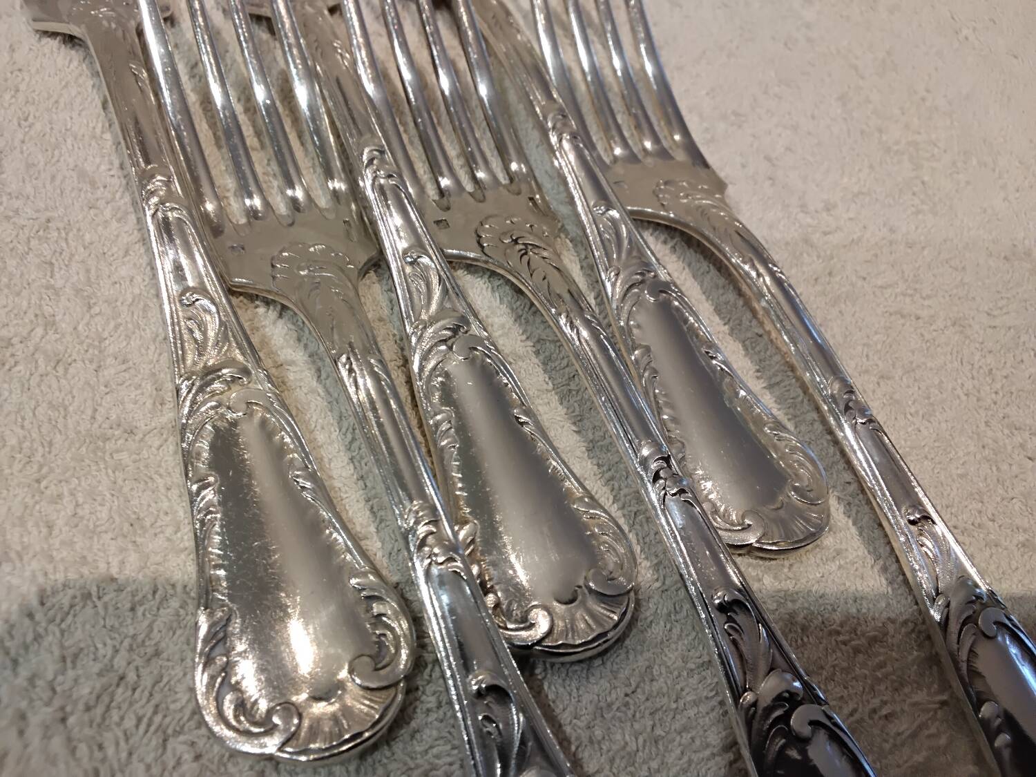 6 silver plated table forks by Christofle Chrysanthemum