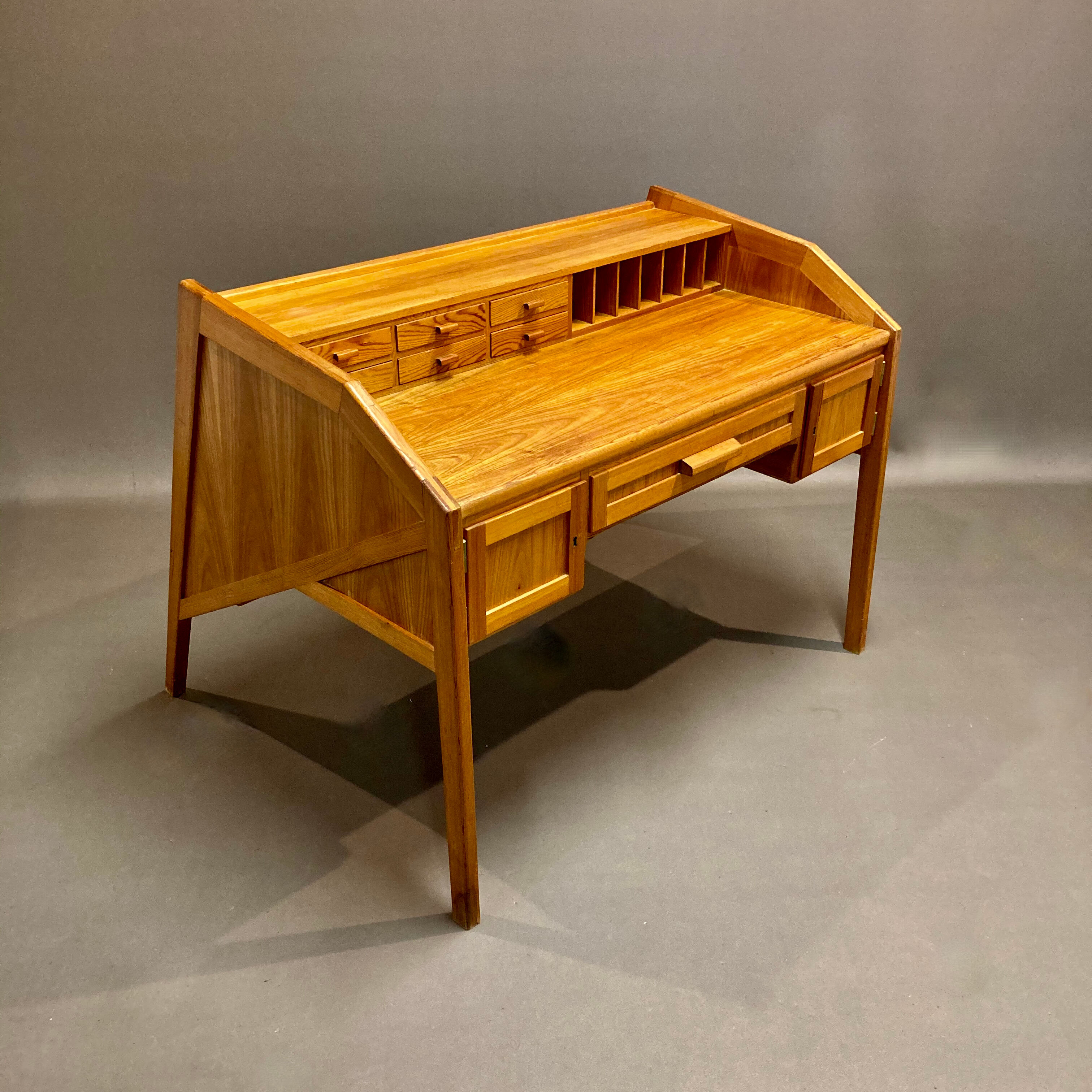 Massive scandinavian design desk 1960