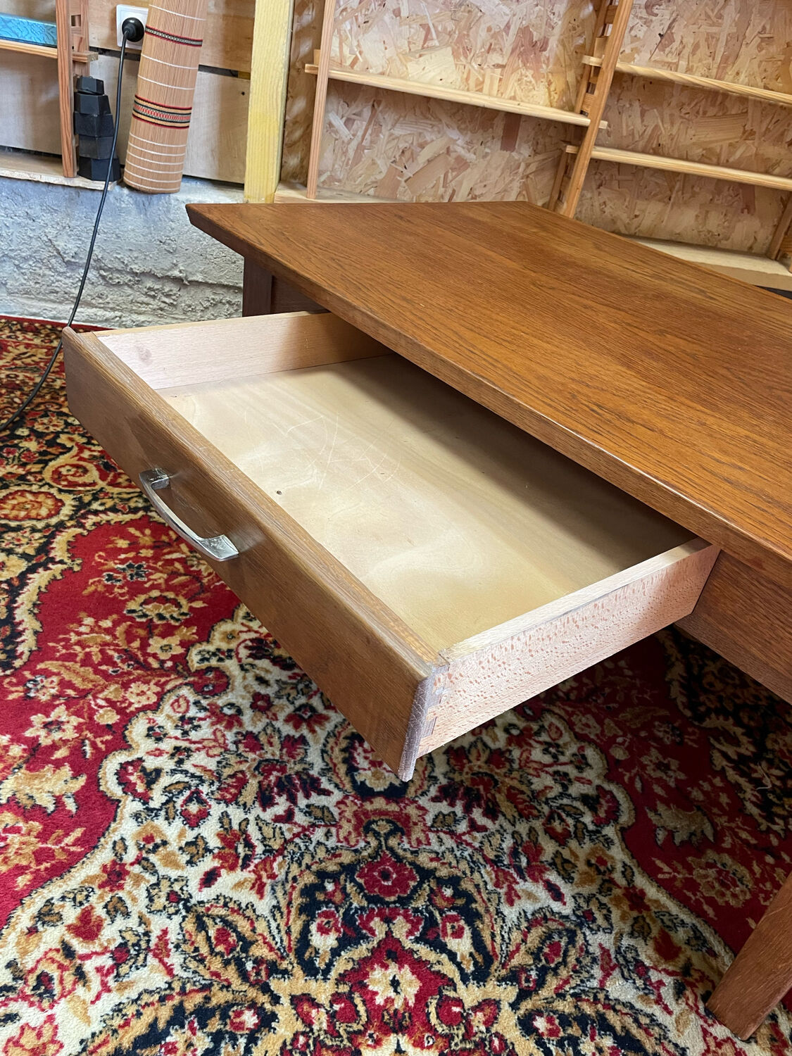 Table basse un tiroir bois vintage ep 50/60