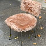 Chaise moumoute poilue beige rosé