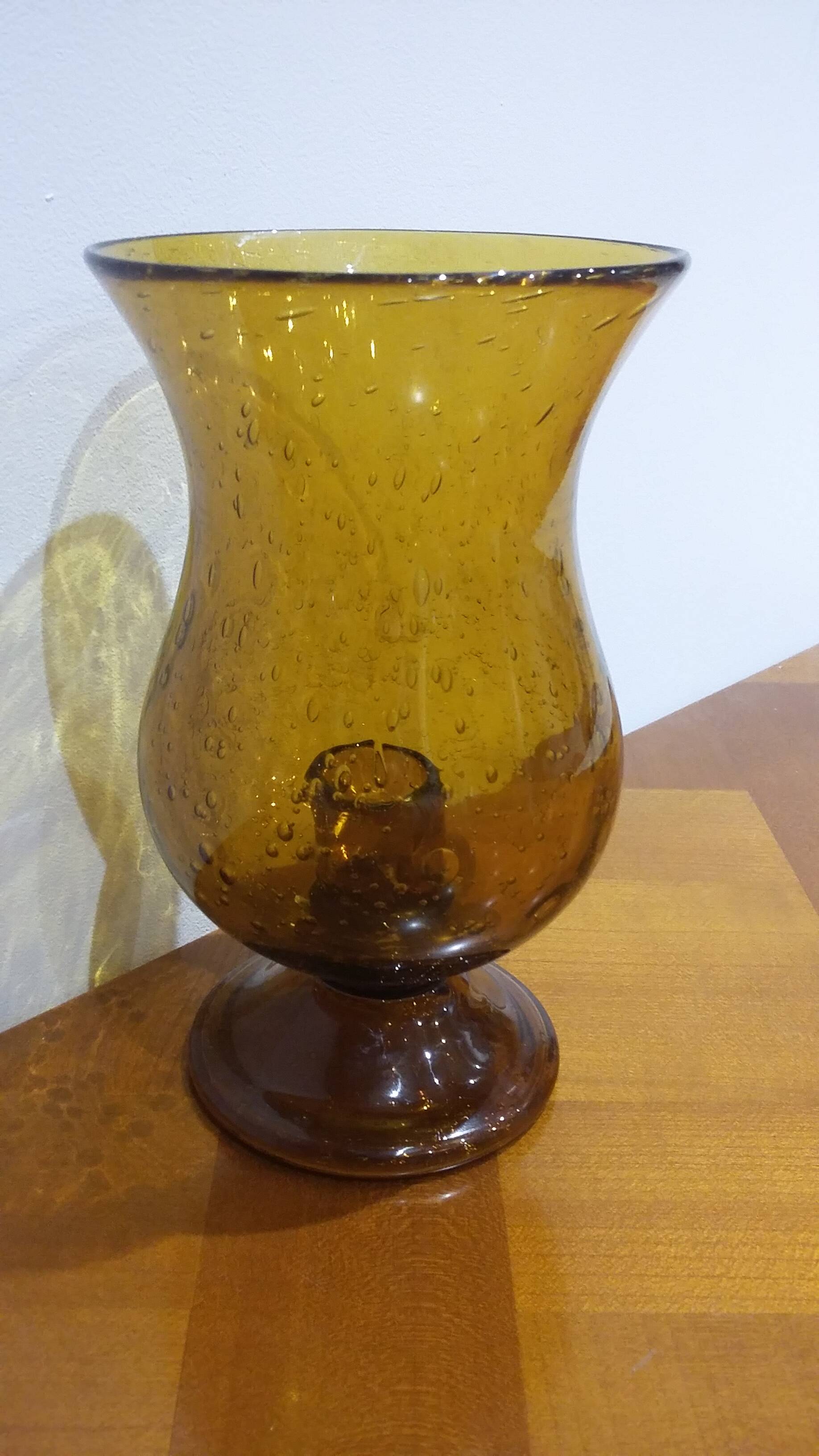 Very pretty candle holder in Biot bubble blown glass