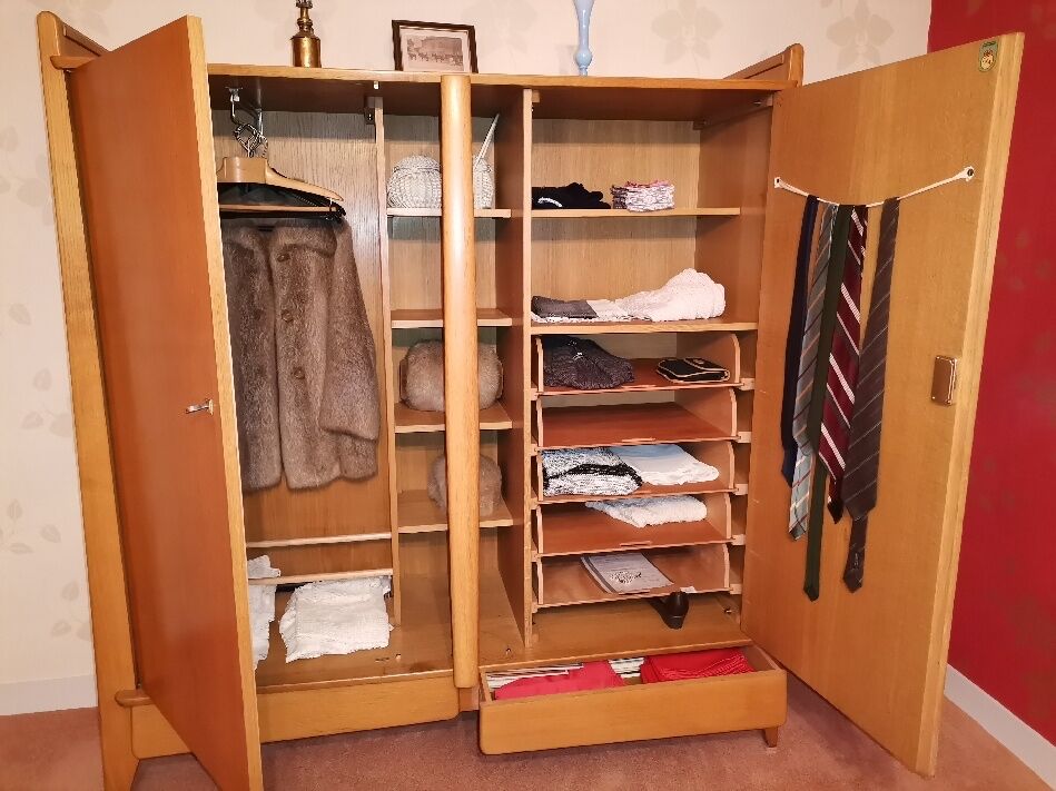 Armoire vintage année 50 (Fédération Nationale Ameublement