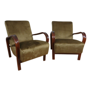 Paire de fauteuils restaurés par