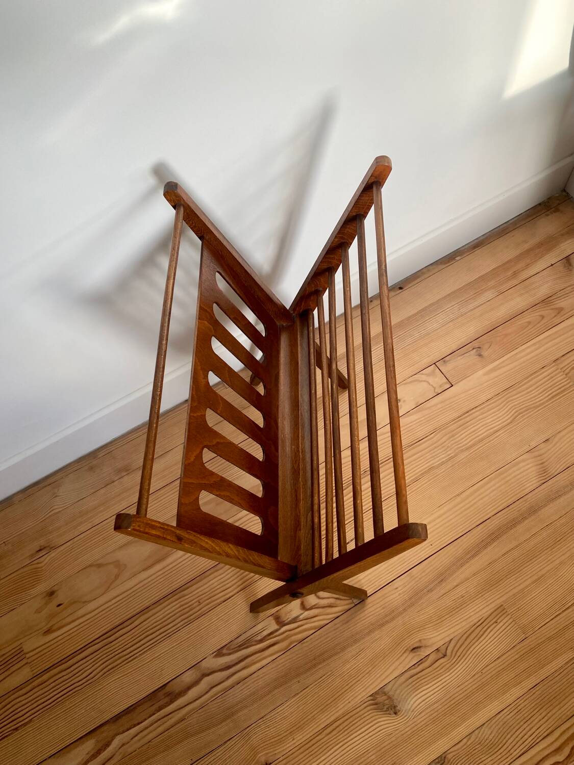 Scandinavian magazine rack