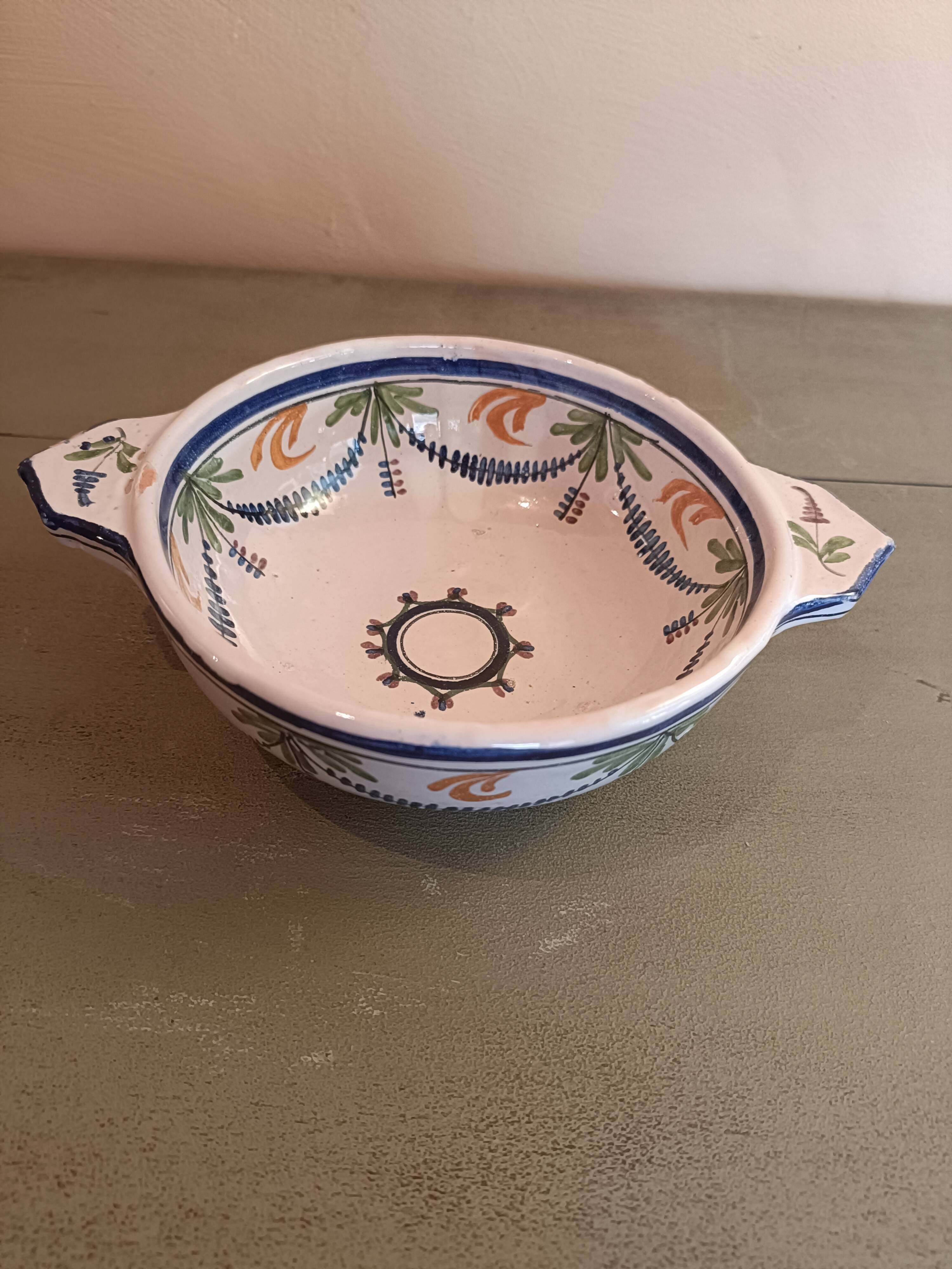Old ear bowl Malicorne earthenware factory