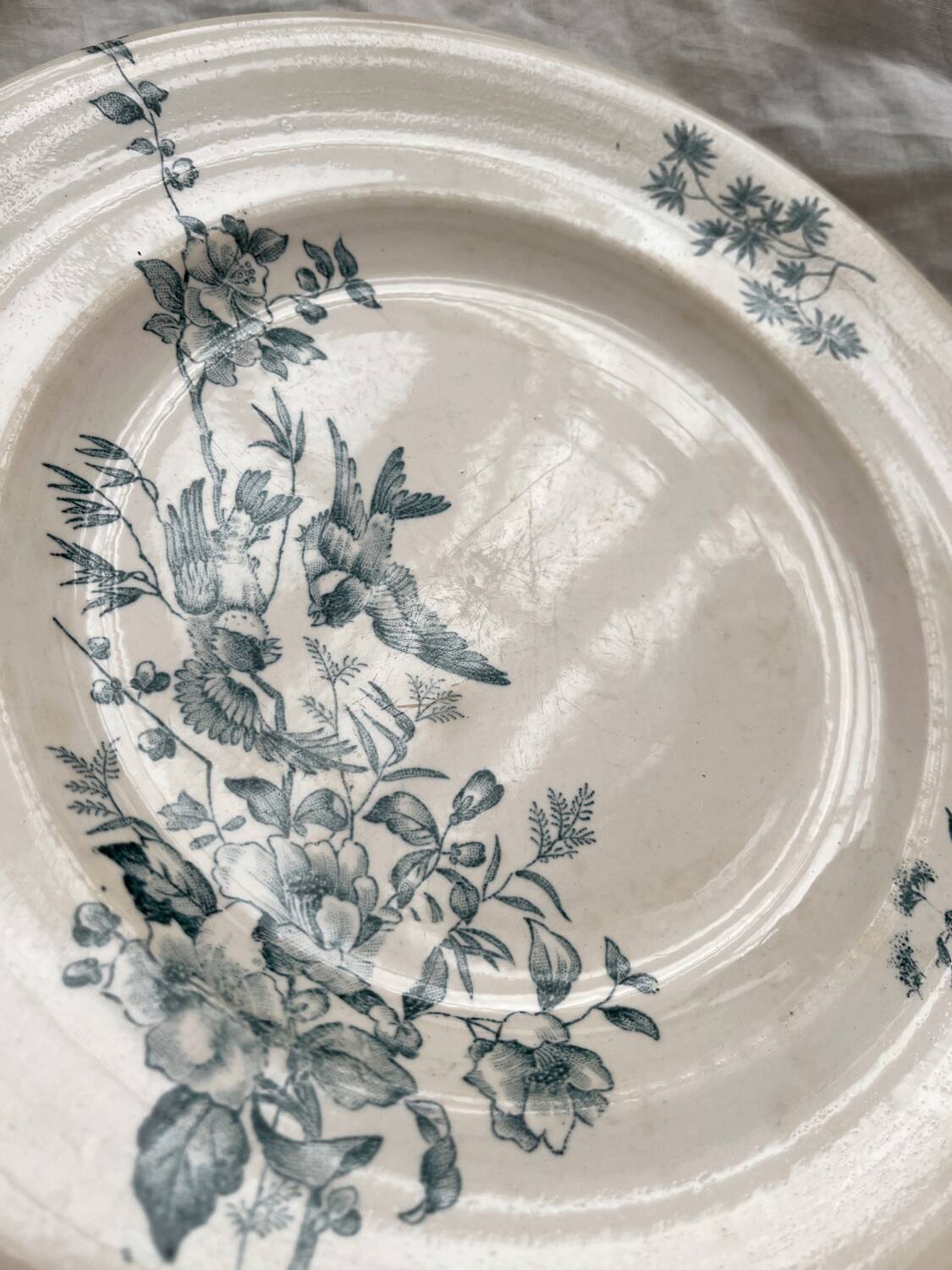 2 flat plates in iron earth “Mignon” Longwy