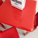 Ensemble de salle à manger rouge « Selene » par Vico Magistretti pour Artemide, années 1960