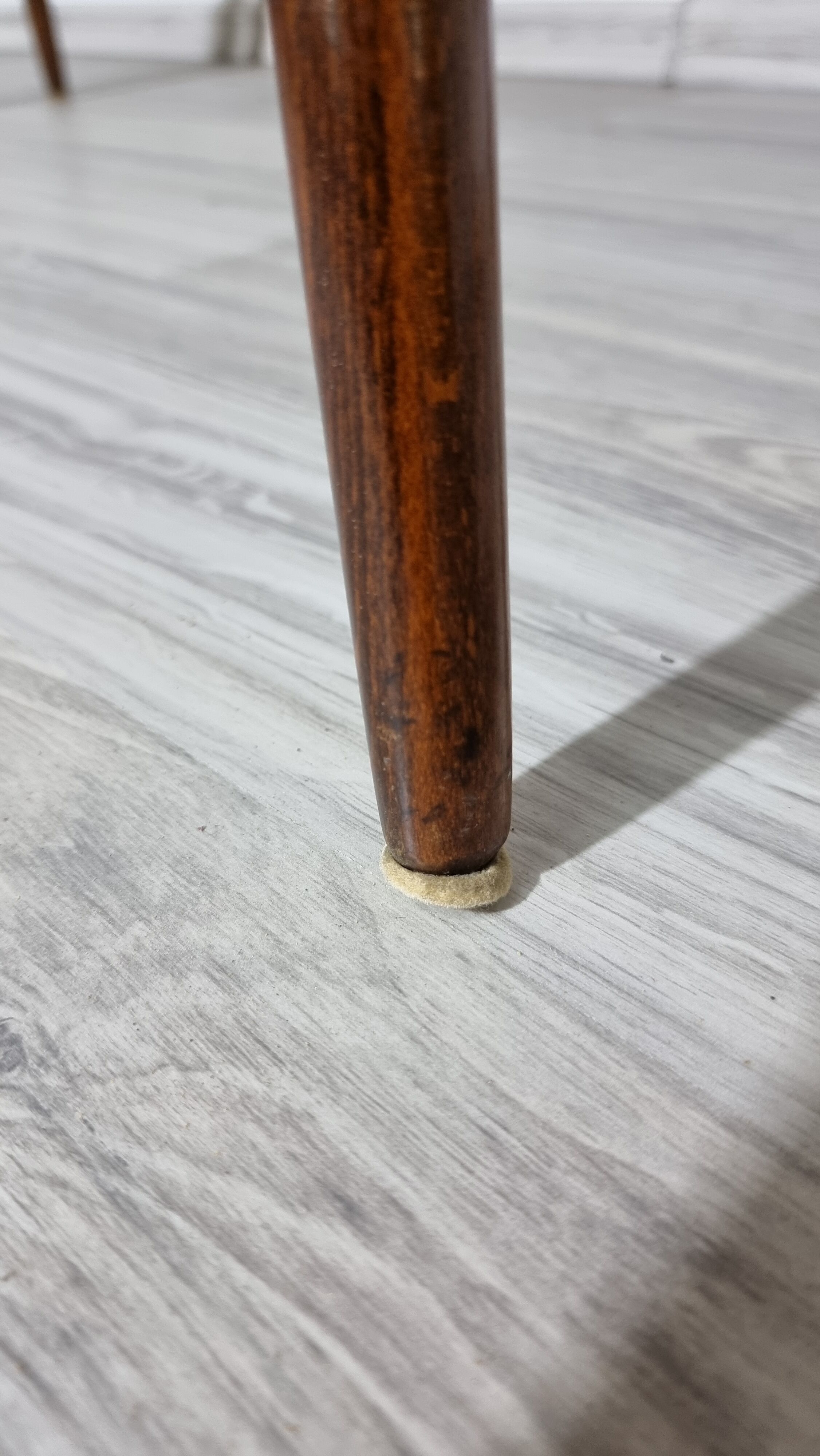 Table basse par Jiri Jiroutek