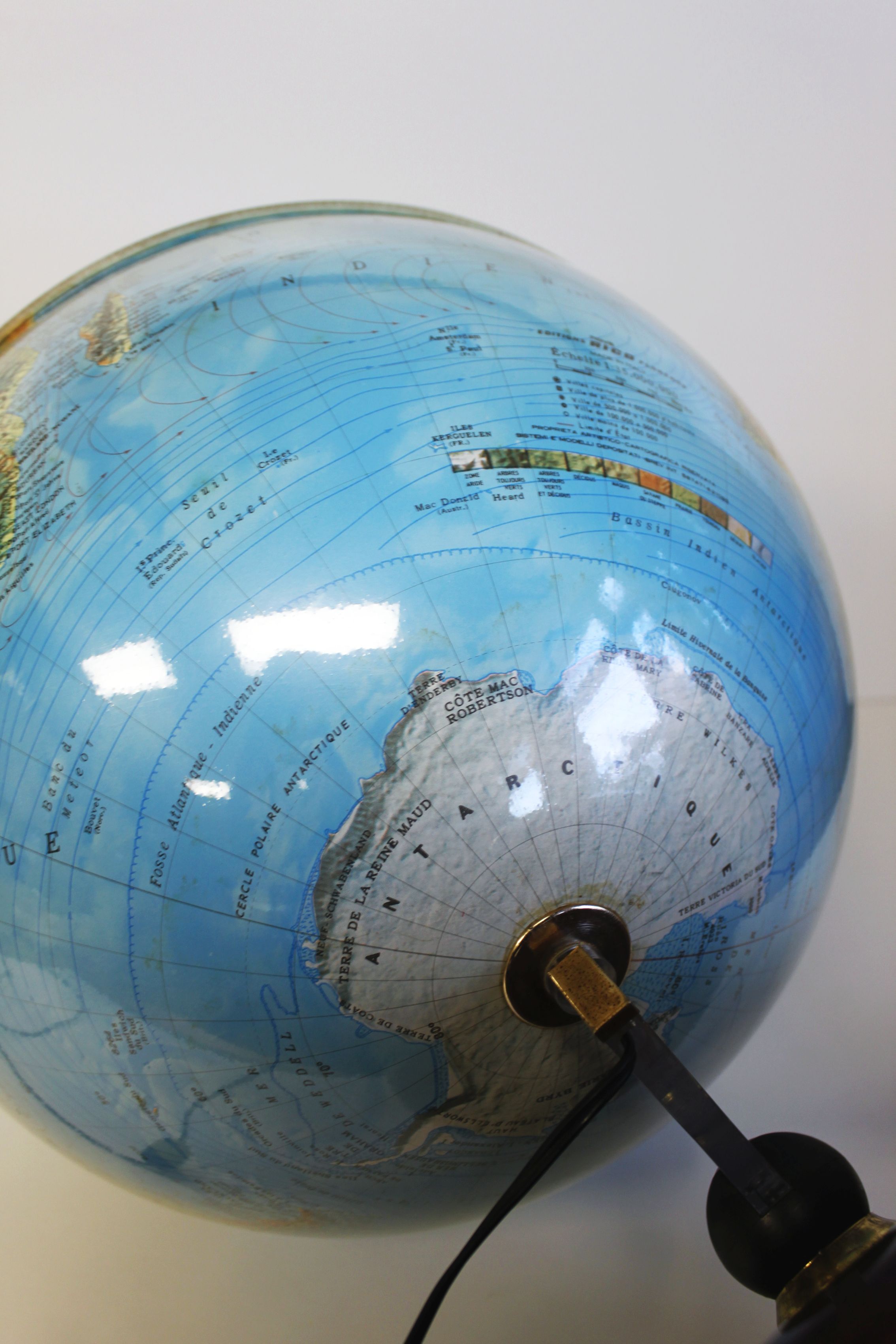 Luminous globe, 80's.