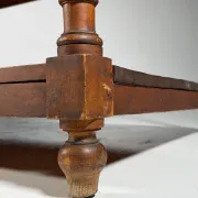 Table drapier belge vers 1920