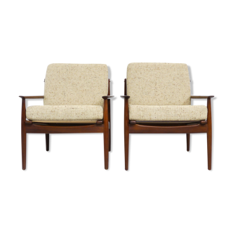 Pair of Easy Chairs by Svend Åge Eriksen for Glostrup