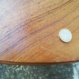 Scandinavian table with extension