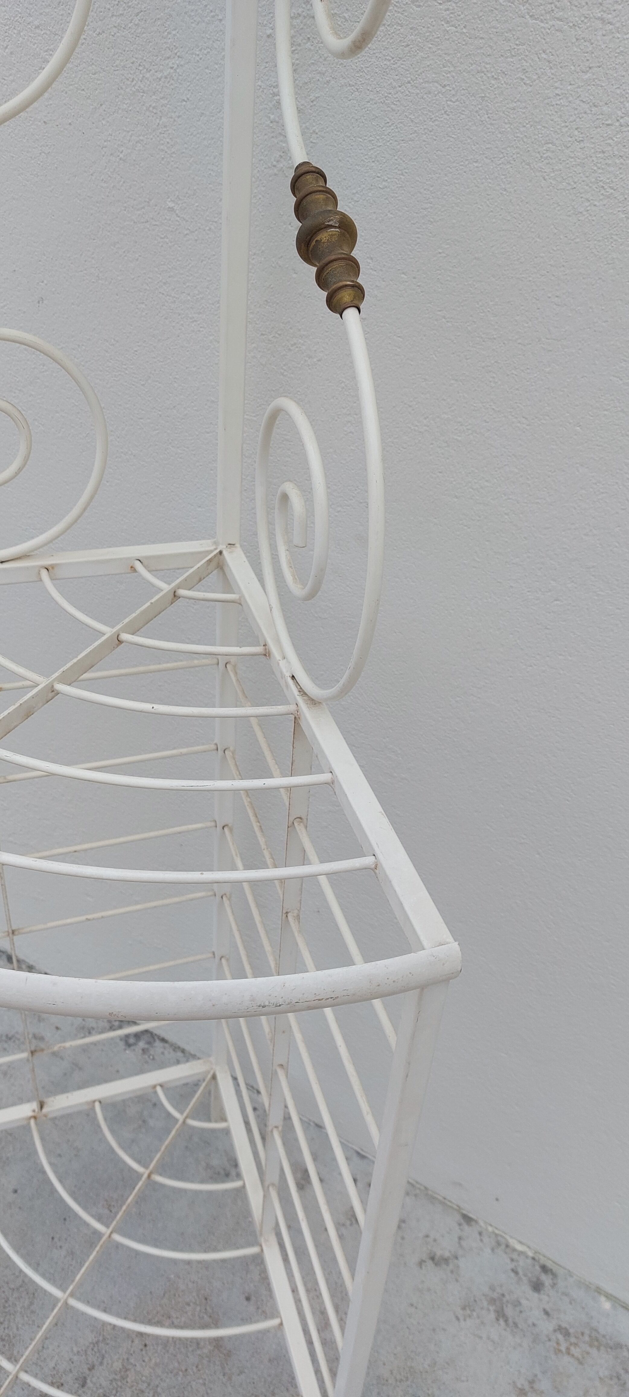 Étagère de coin de boulanger en fer