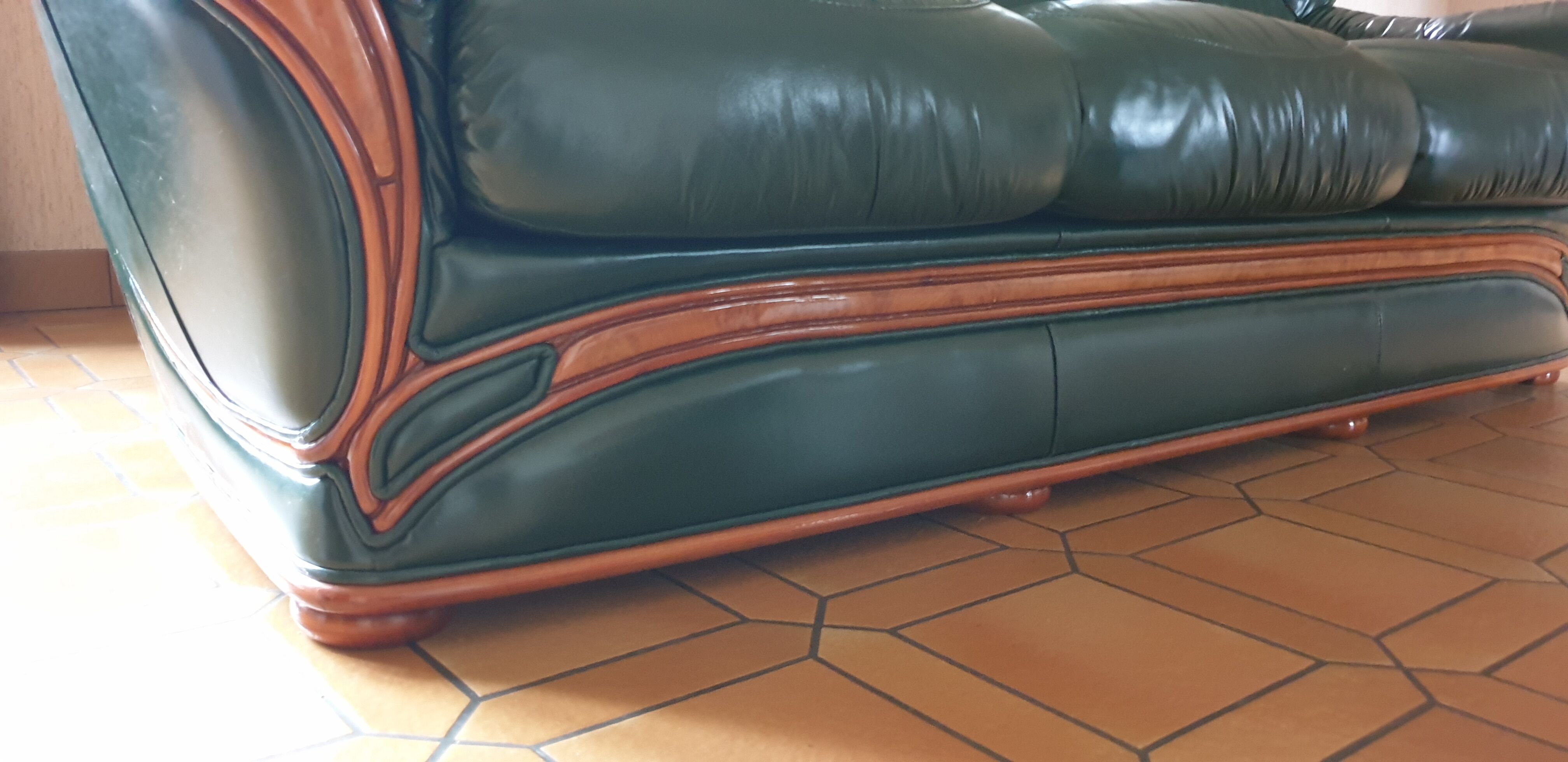 Sofa 3 seater green leather & wood