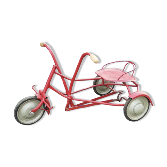 Old cyclorower for children 50s vintage tricycle