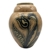 Art Deco vase attributed to Louis Randour for Saint-Ghislain.