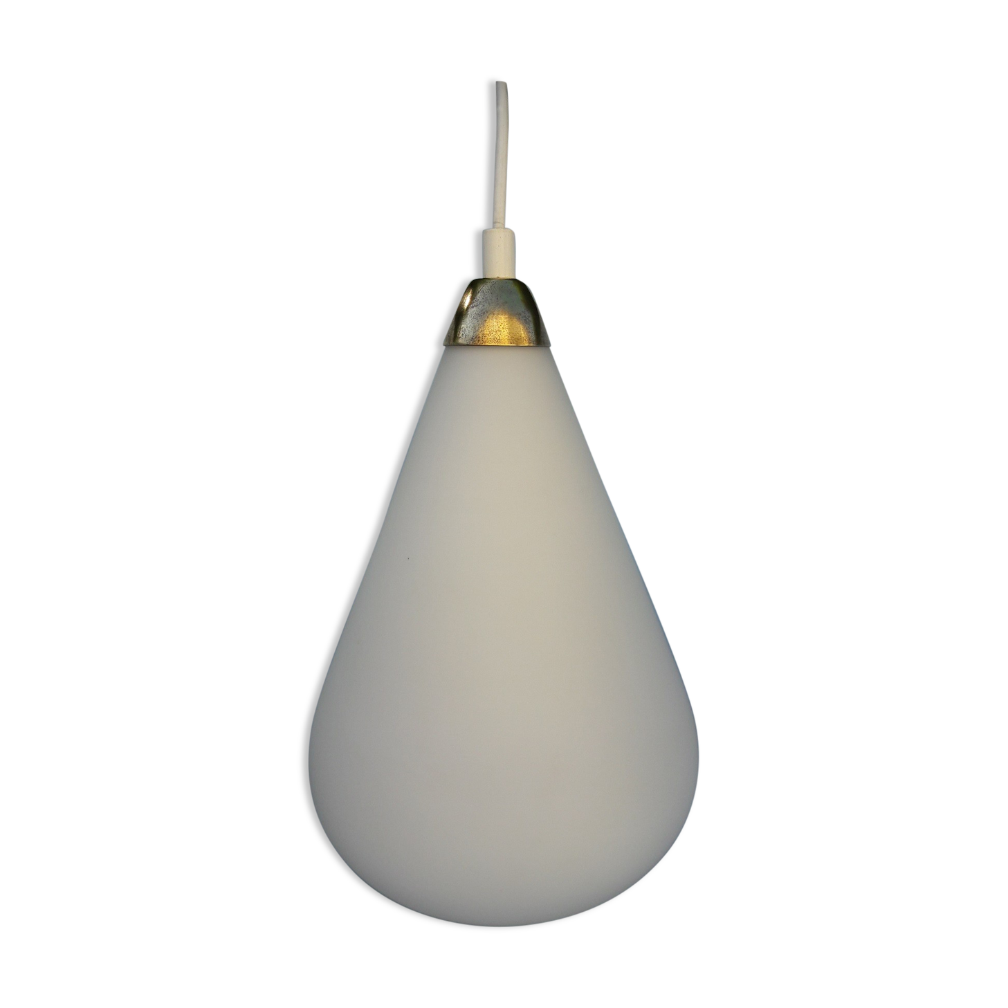 Suspension en opaline