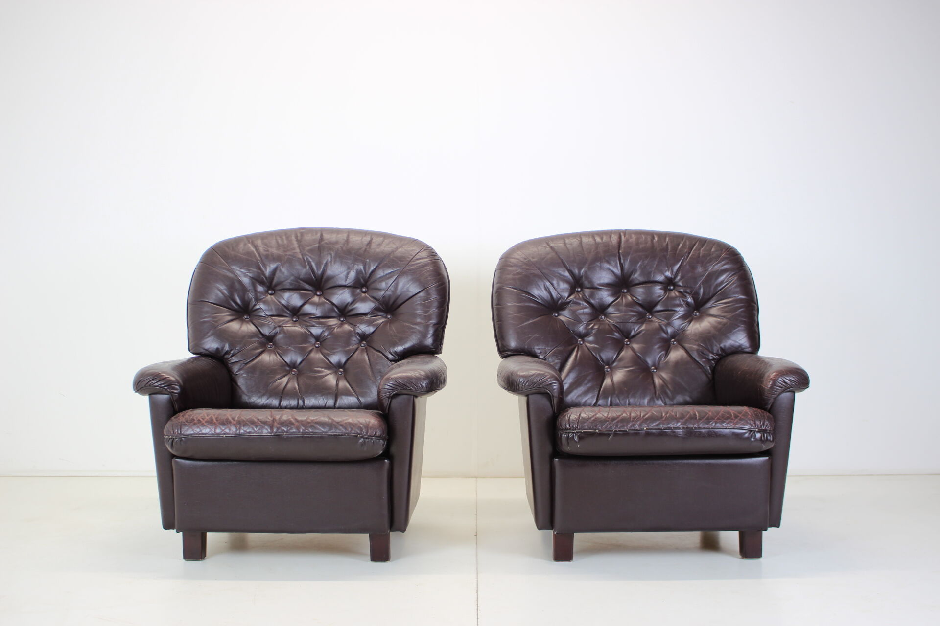 Ensemble de deux fauteuils Finland années 1980