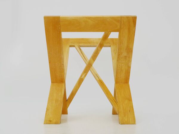 Porte-revue vintage Scandinave en bois massif. Année 70
