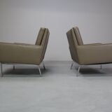 Florence Knoll lounge chairs model 65a for Knoll International.
