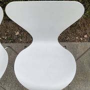 Set of 4 3107 chairs by Arne Jacobsen for Fritz Hansen