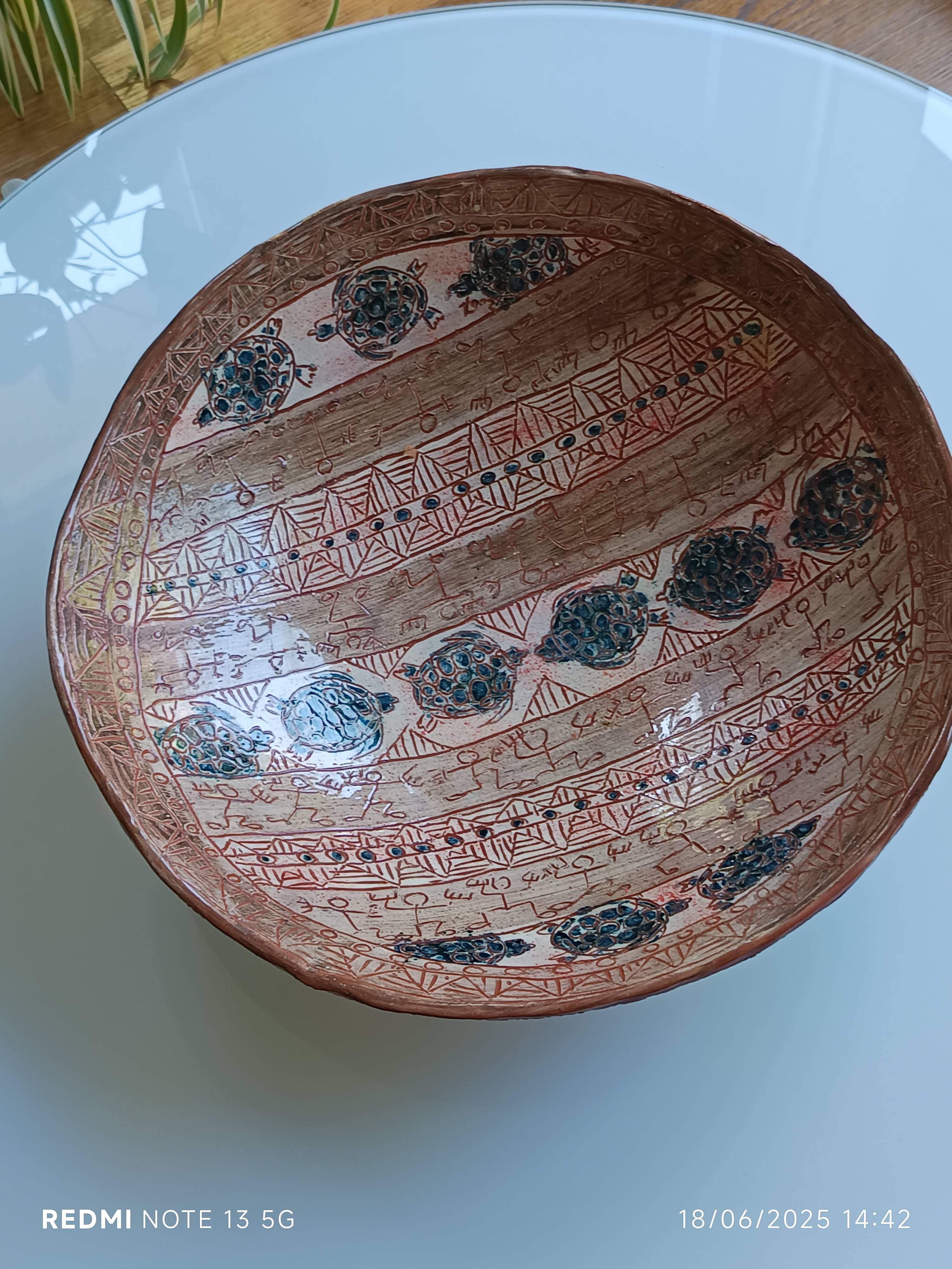large ceramic fruit bowl with ethnic and turtle decoration 2007