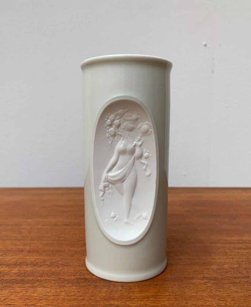 White porcelain vase from mid-century by Bjørn Wiinblad for Rosenthal.
