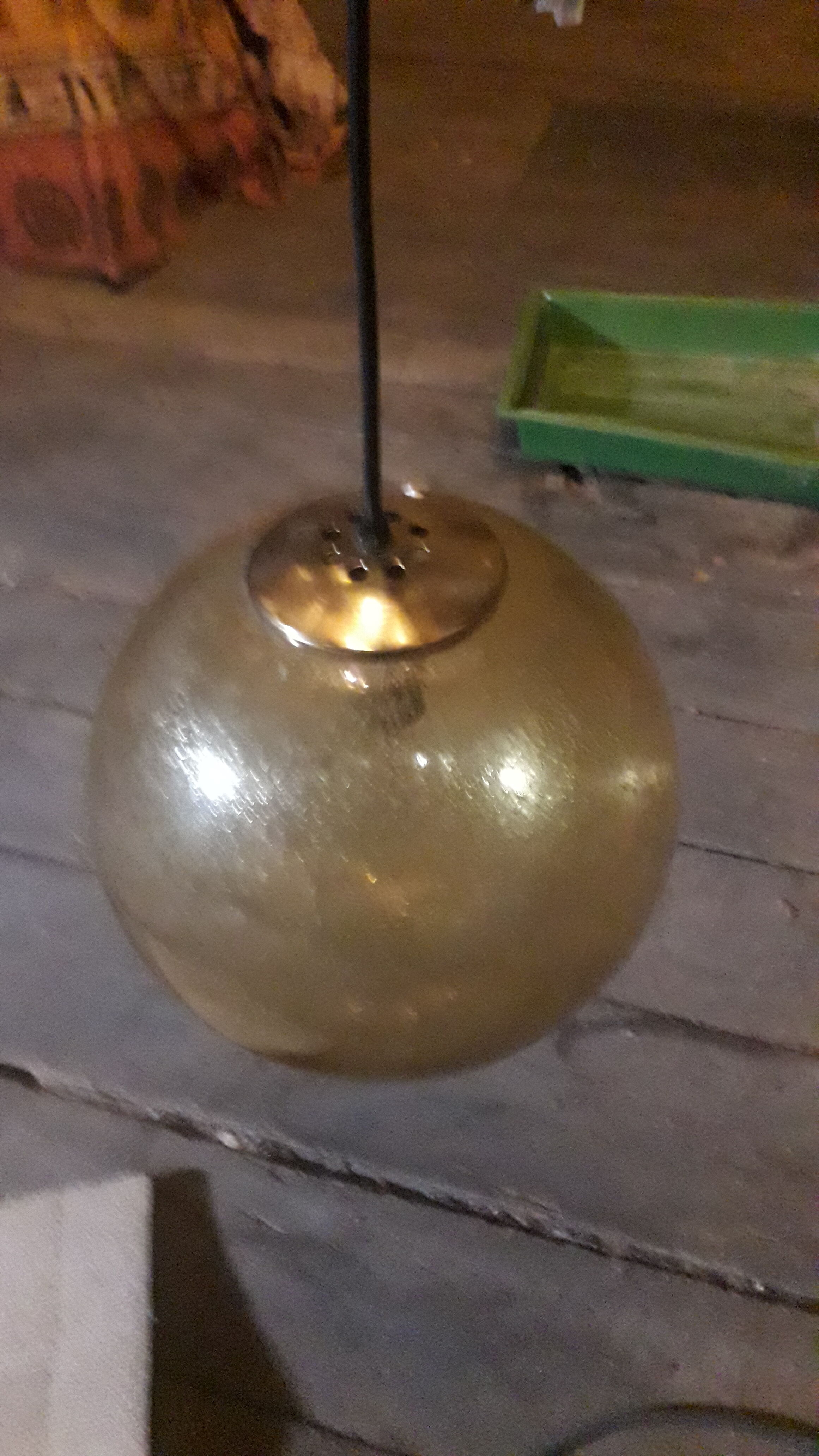 Glass hanging lamp 70