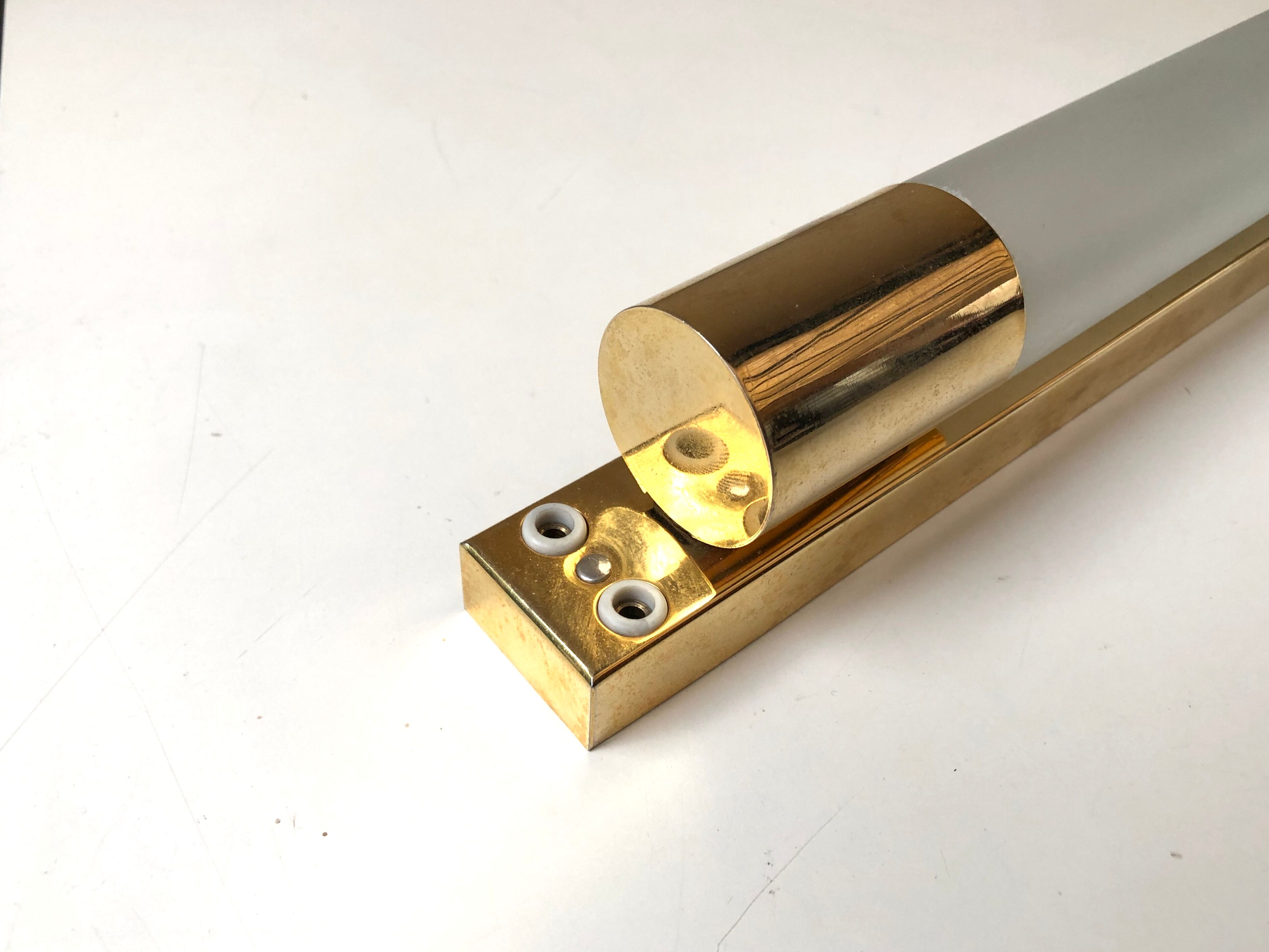 Vintage neon wall lamp 60 Stores Reunited massive brass