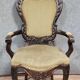 Fauteuil de bureau galbé de style Louis XV en acajou sculpté vers 1850