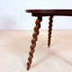 Table d’appoint ancienne auc pieds tournés