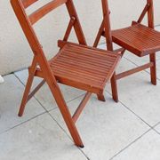 2 vintage folding chairs from the 1950s