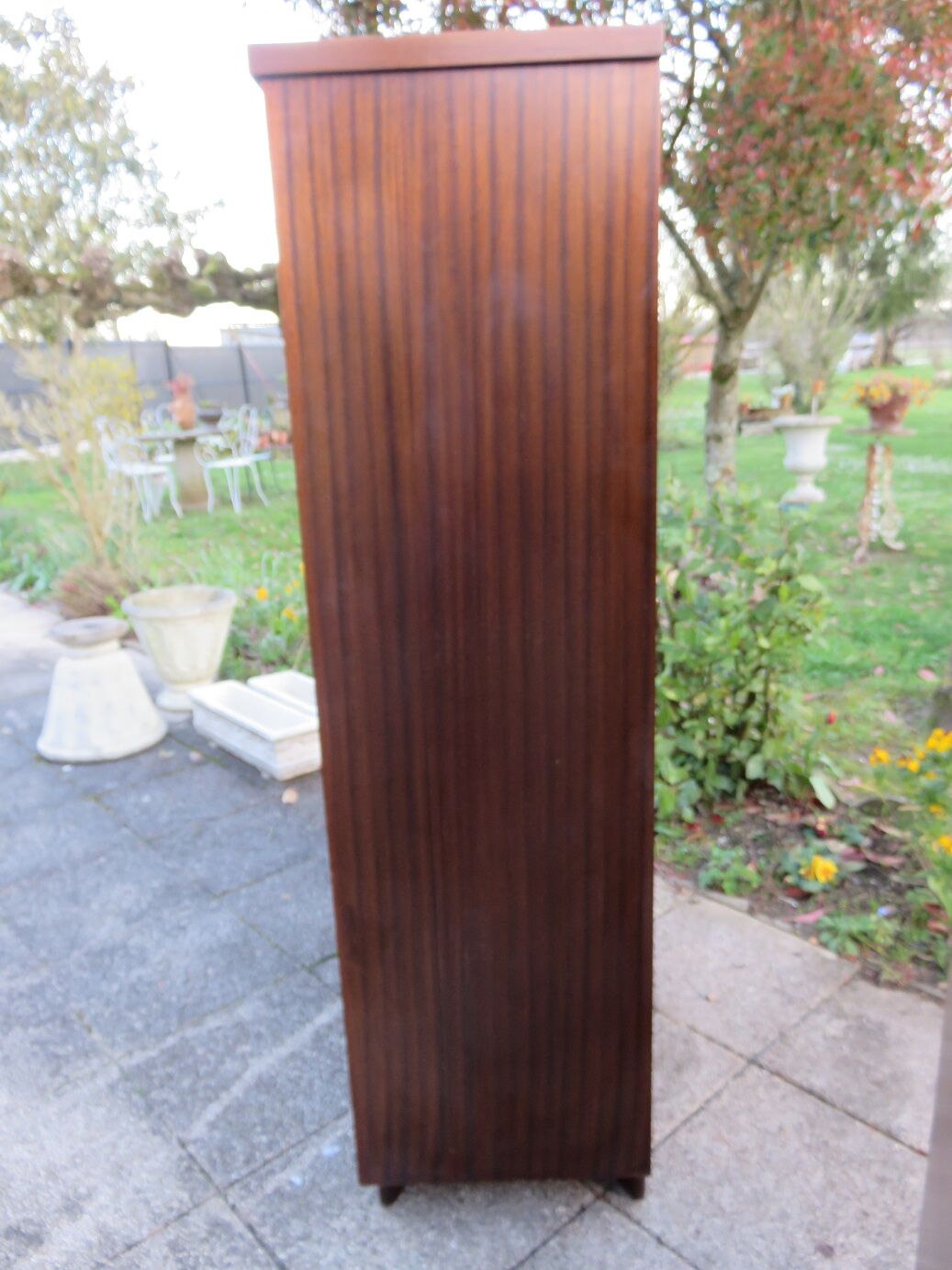 Pair of curtain burwood 50s binders