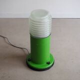 Borne lumineuse ou lampadaire industrielle