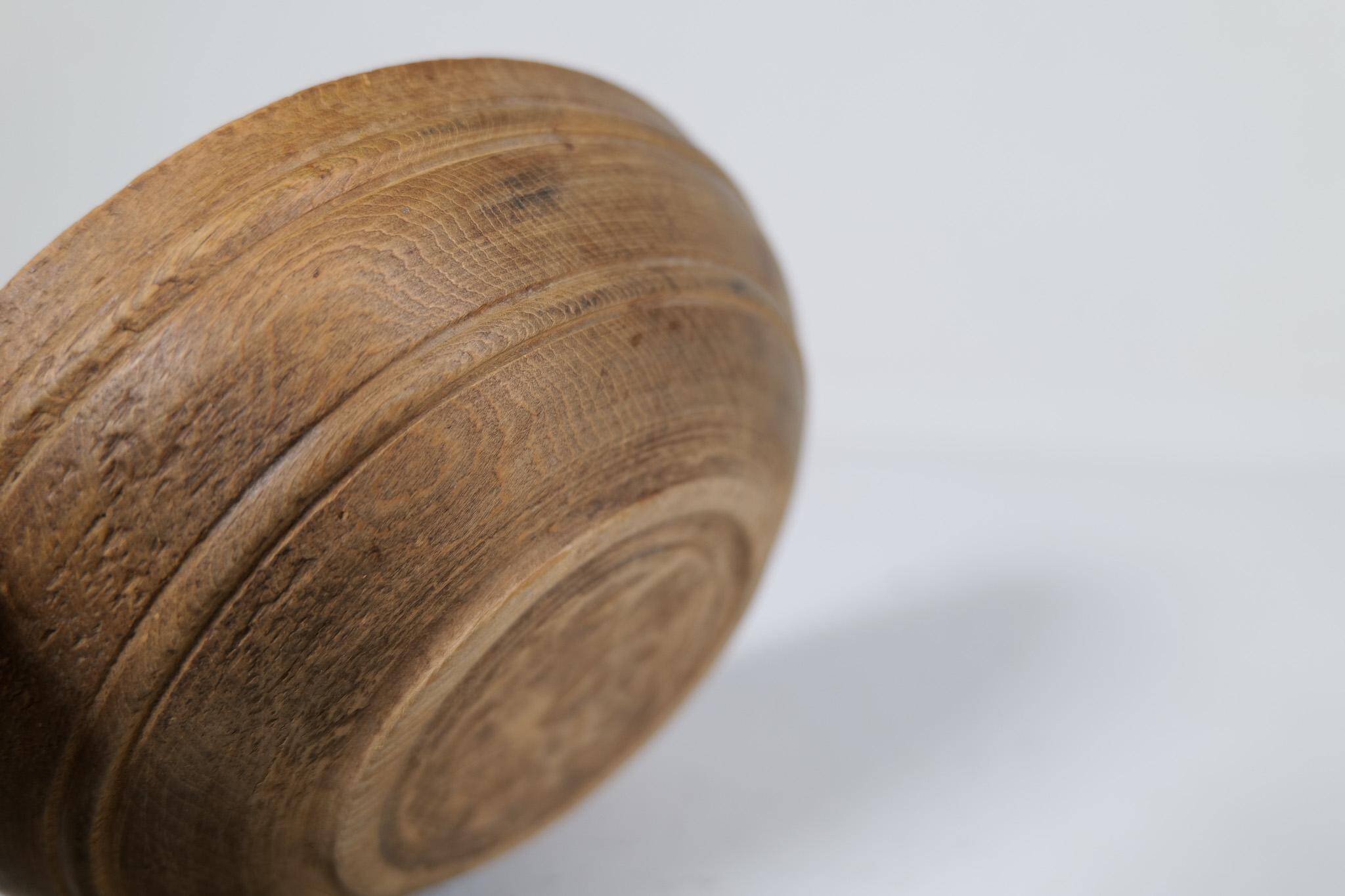 Swedish folk art, unique set of 2 farmer's bowls from the 19th century.