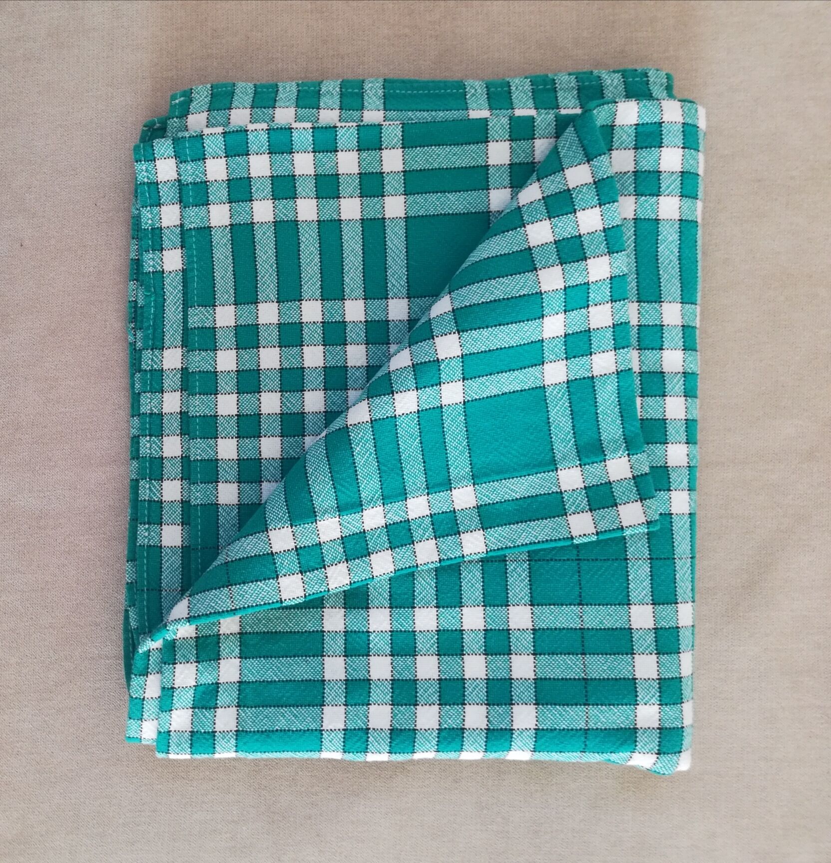 Vintage gingham tablecloth 250 x 150