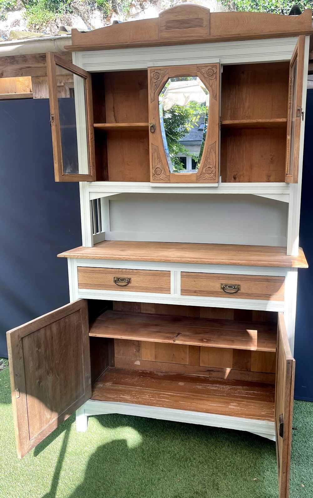 Art deco kitchen sideboard