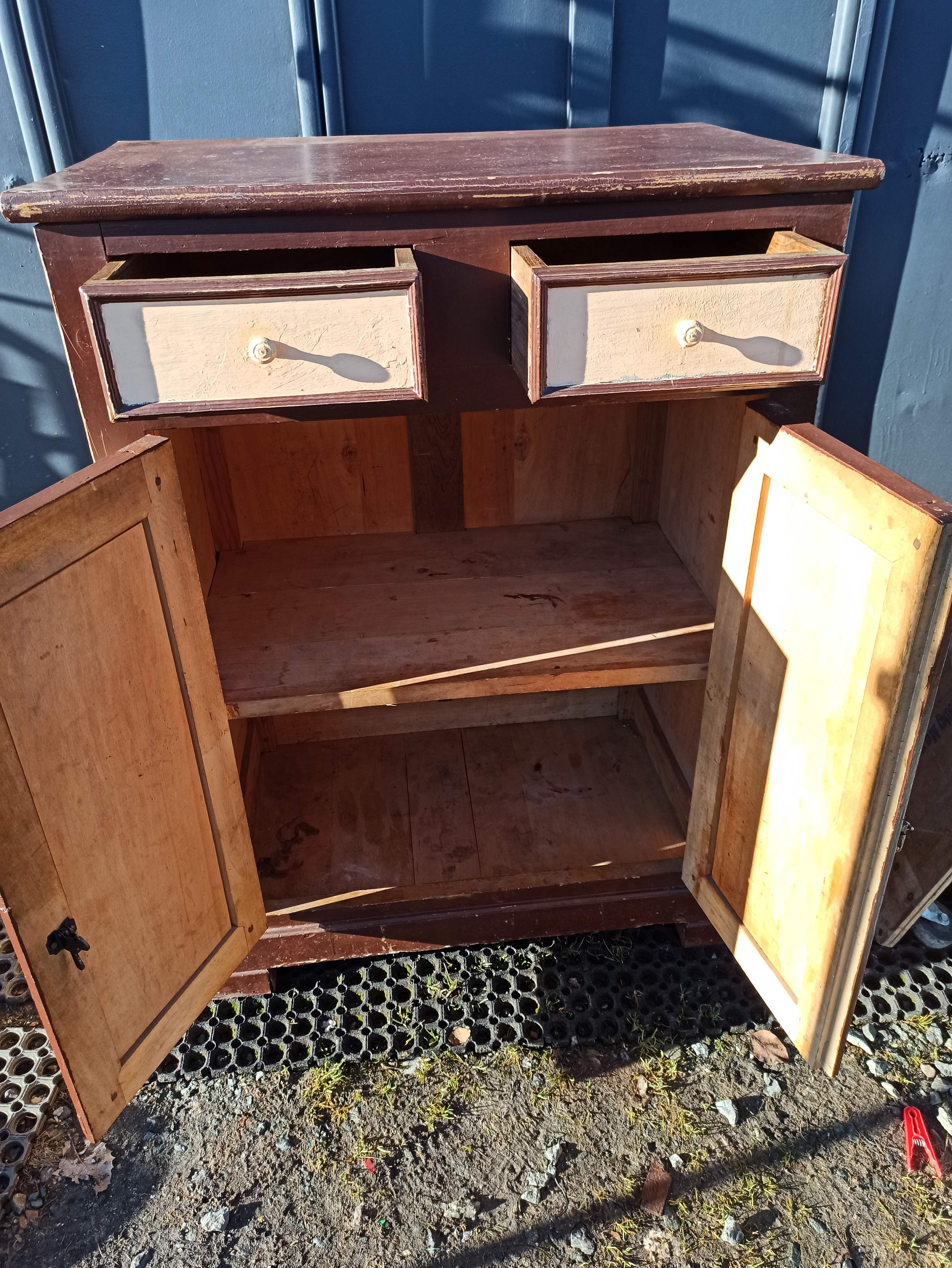 Low Parisian buffet Solid support height two doors 2 drawers