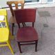 8 chaises de bistrot en bois dépareillées - vintage