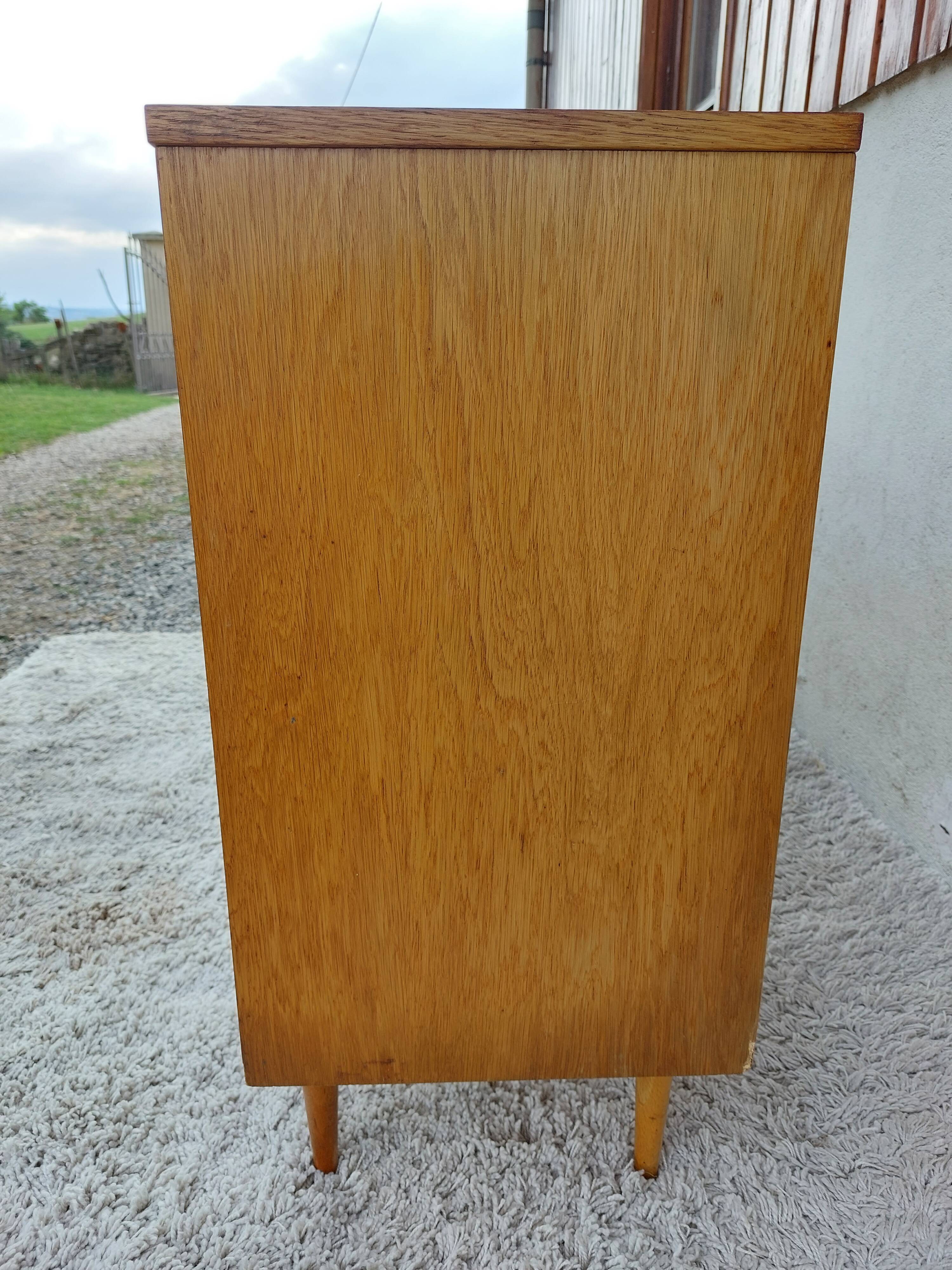Commode vintage couleur chêne doré