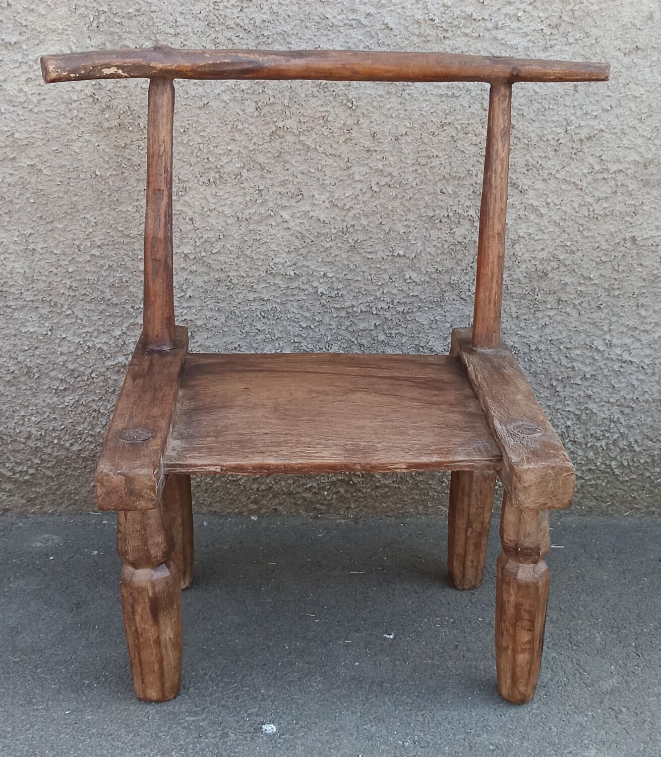 Antique wooden stool. Baoulé African art from Ivory Coast.