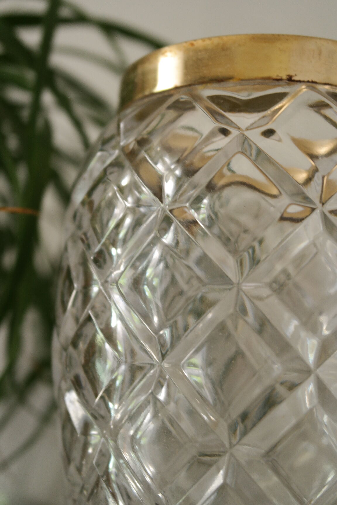 Fontaine à absinthe cristal taillé métal doré 1960