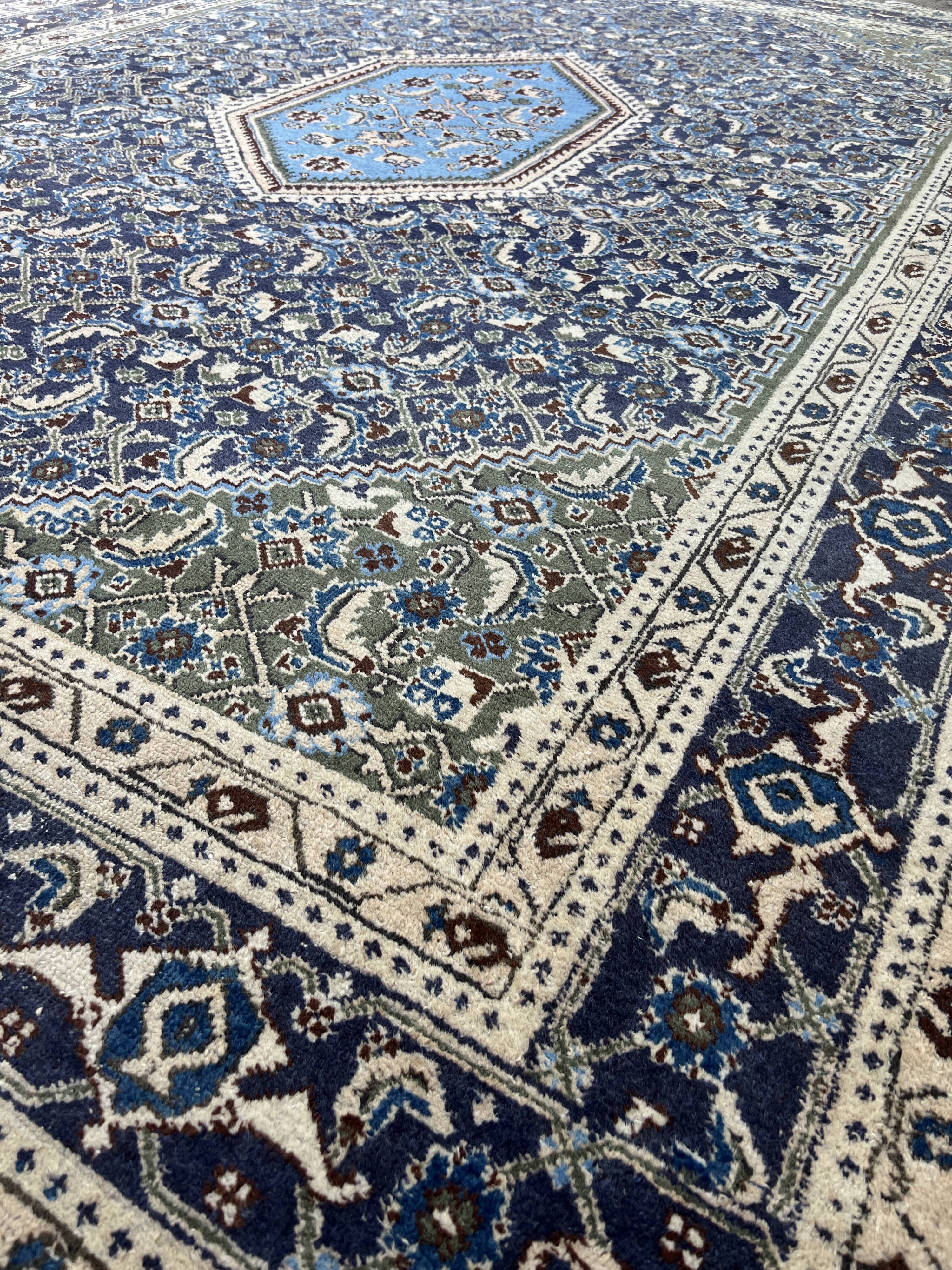 Persian carpet with Herati pattern 325x225cm