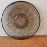 Suite de 12 assiettes et un plat art déco