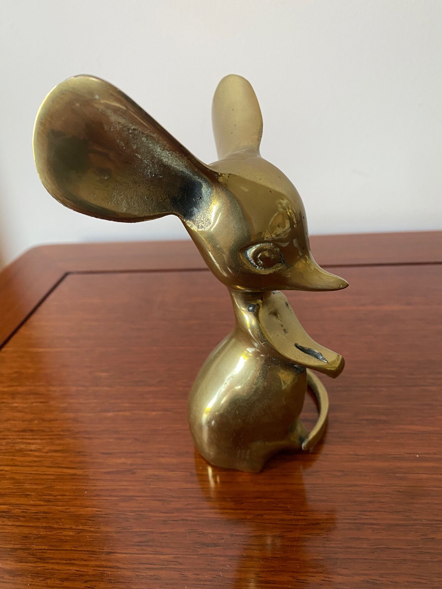 Bronze mouse decoration