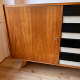 Jiroutek U-458 chest of drawers