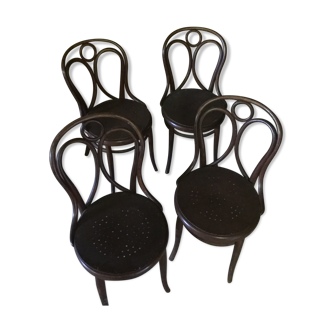 4  anciennes chaises de bistrot Thonet