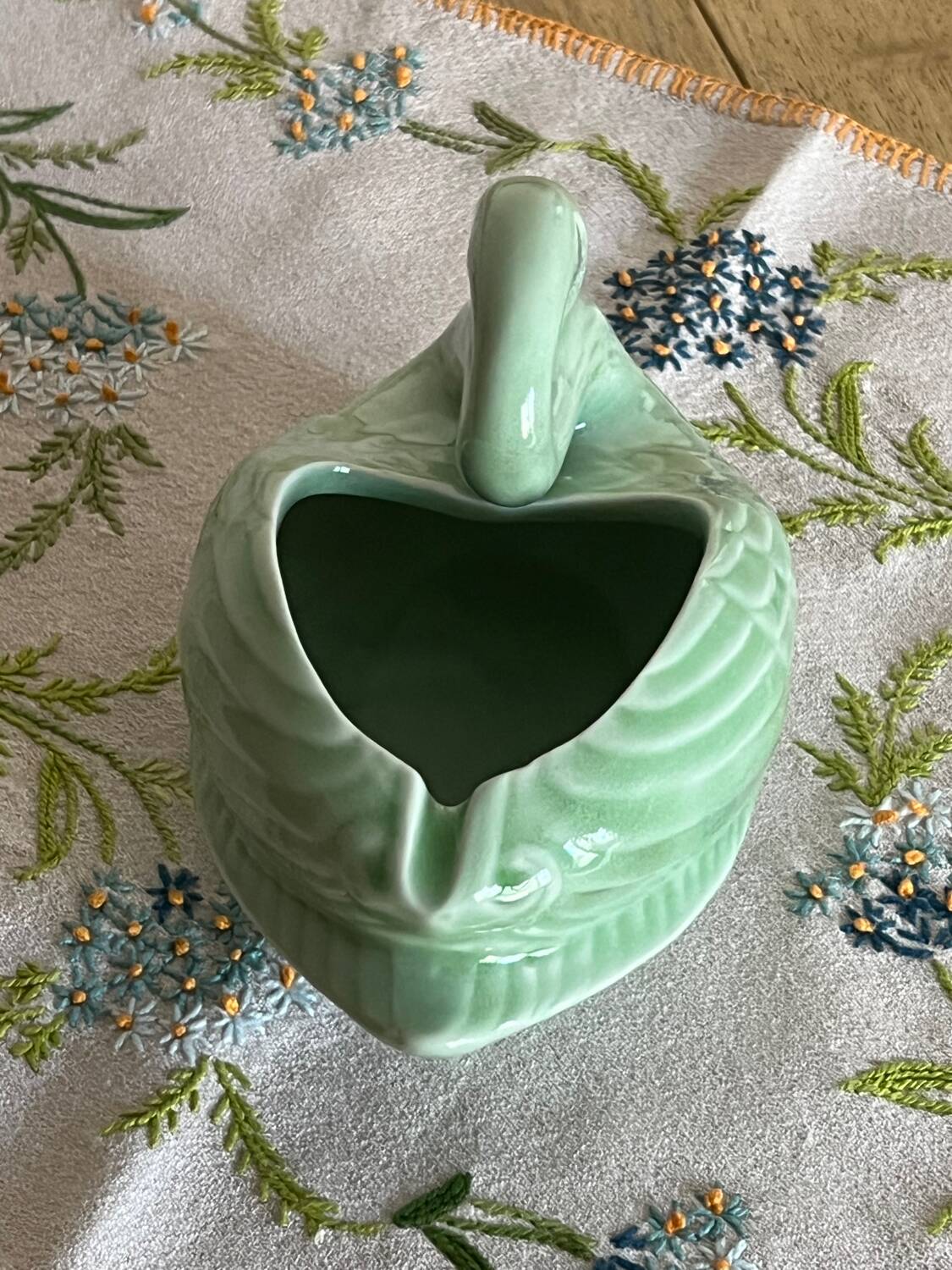 Almond green ceramic swan