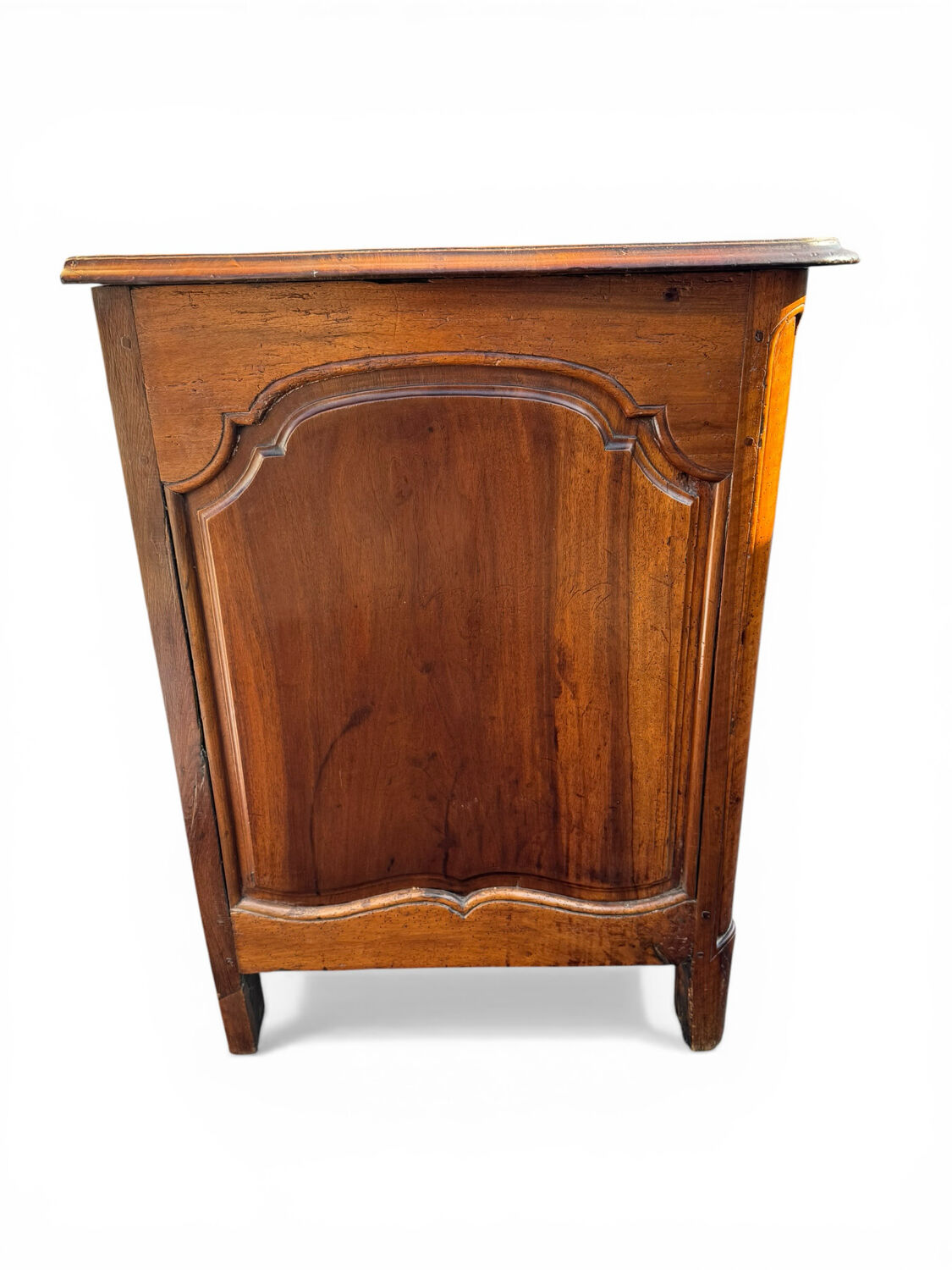 Parisian commode from the Louis XIV – Louis XV period, 18th century.